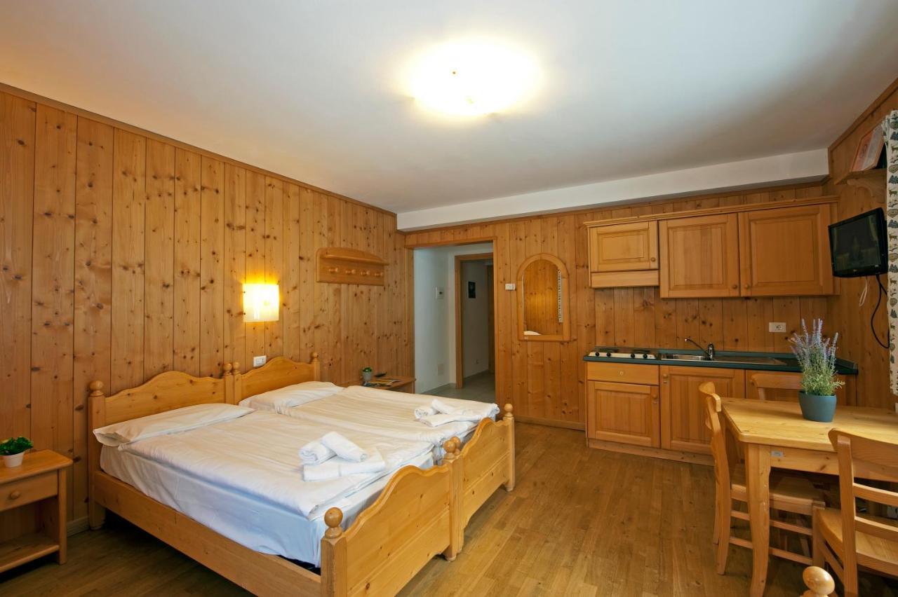 Hotel Aalts Dorf Riale  Exterior foto